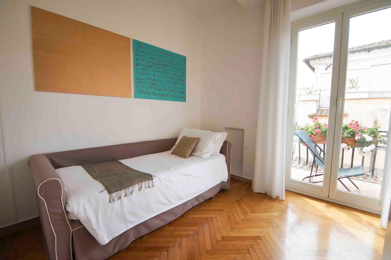 Apartment In Colosseo View Luxury Rom